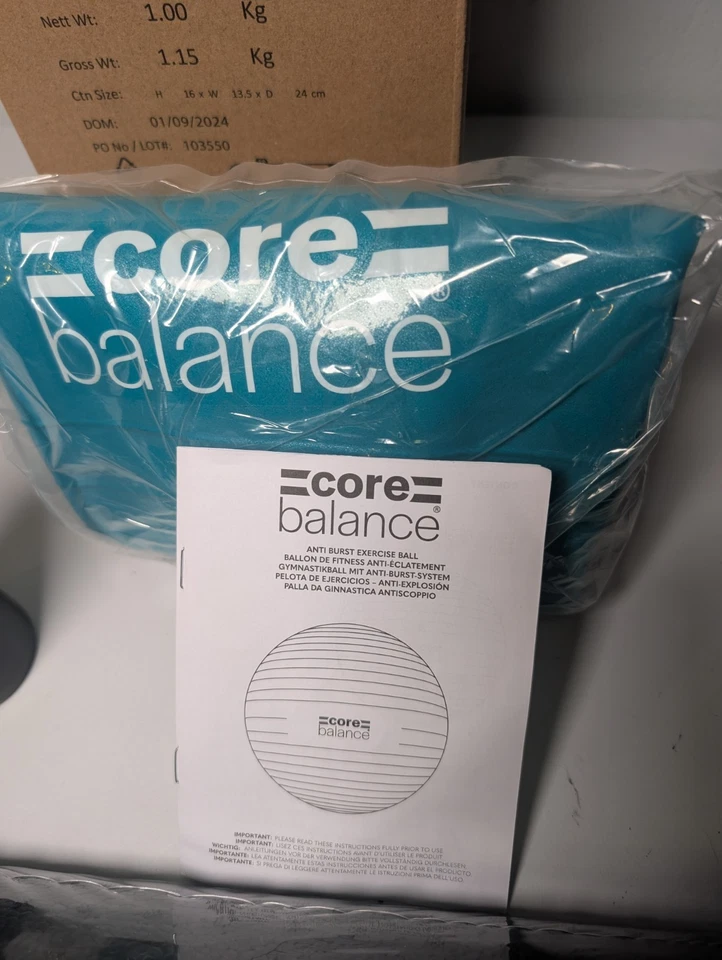 Juego de bolas de estabilidad Core Balance con bomba y dos medias rondas. Foto 2 de 4