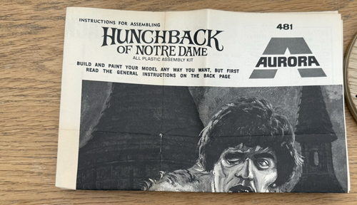 Vintage Aurora Model Kit 1969 Hunchback Of Notre Dame Complete With Instructions - Imagen 3 de 6