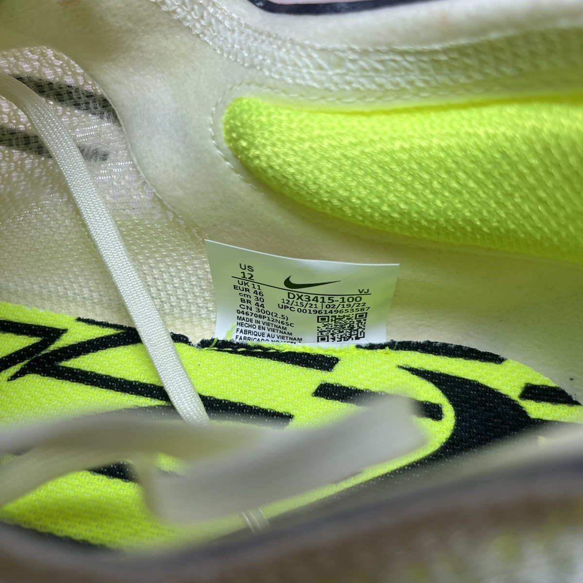 Nike ZoomX Streakfly Coconut Milk Volt Running Shoes DX3415 100