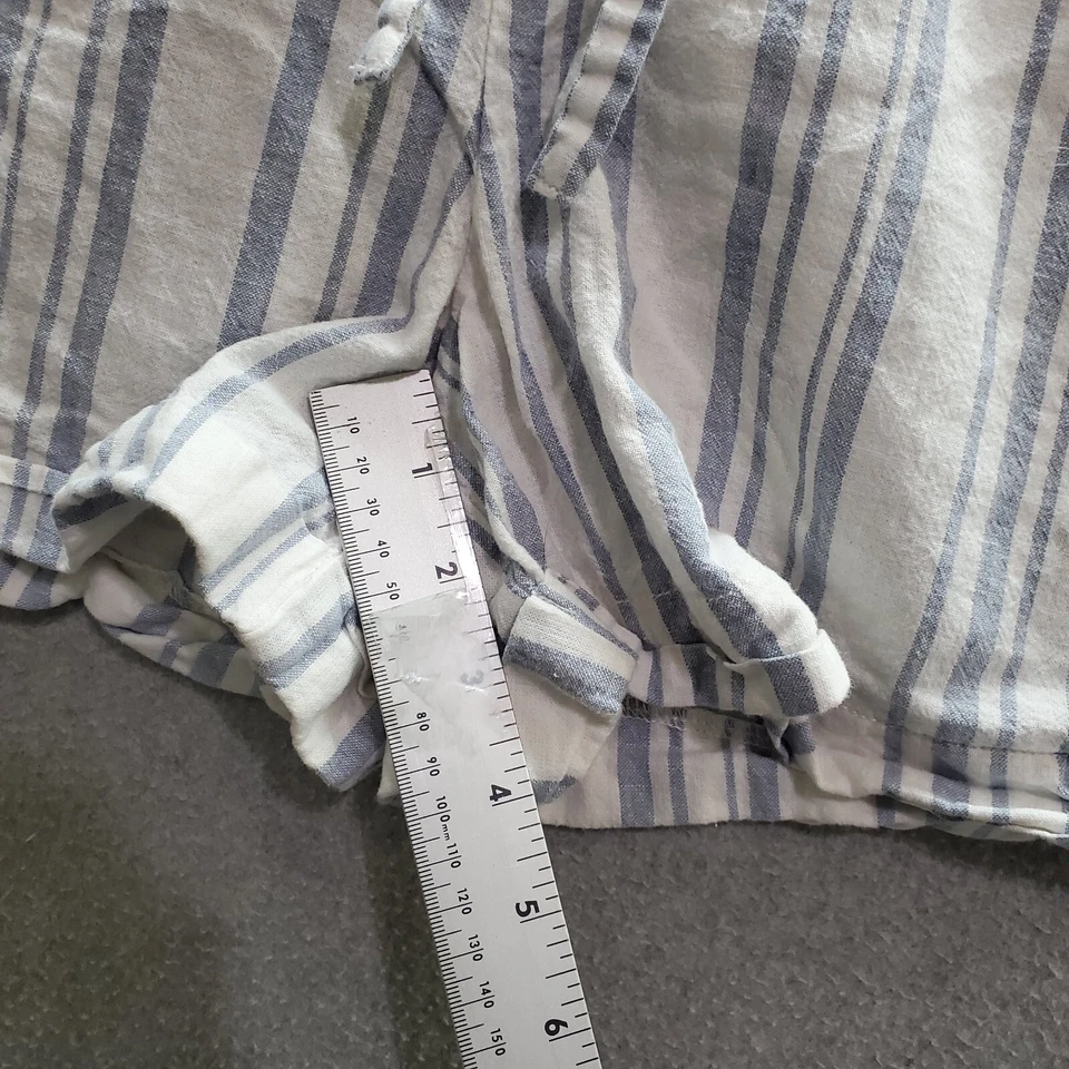 Uniqlo Women Shorts XS Blue White Striped Linen Blend 4" Inseam Pockets - Image 3 of 4