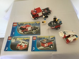lego fire truck with trailer