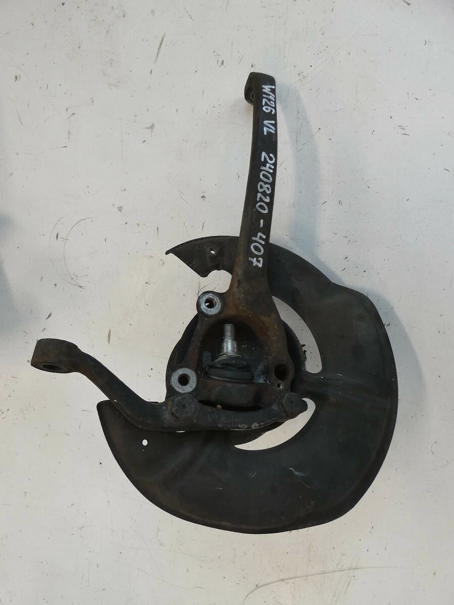 Mercedes W126 300 SE wheel hub steering knuckle front left