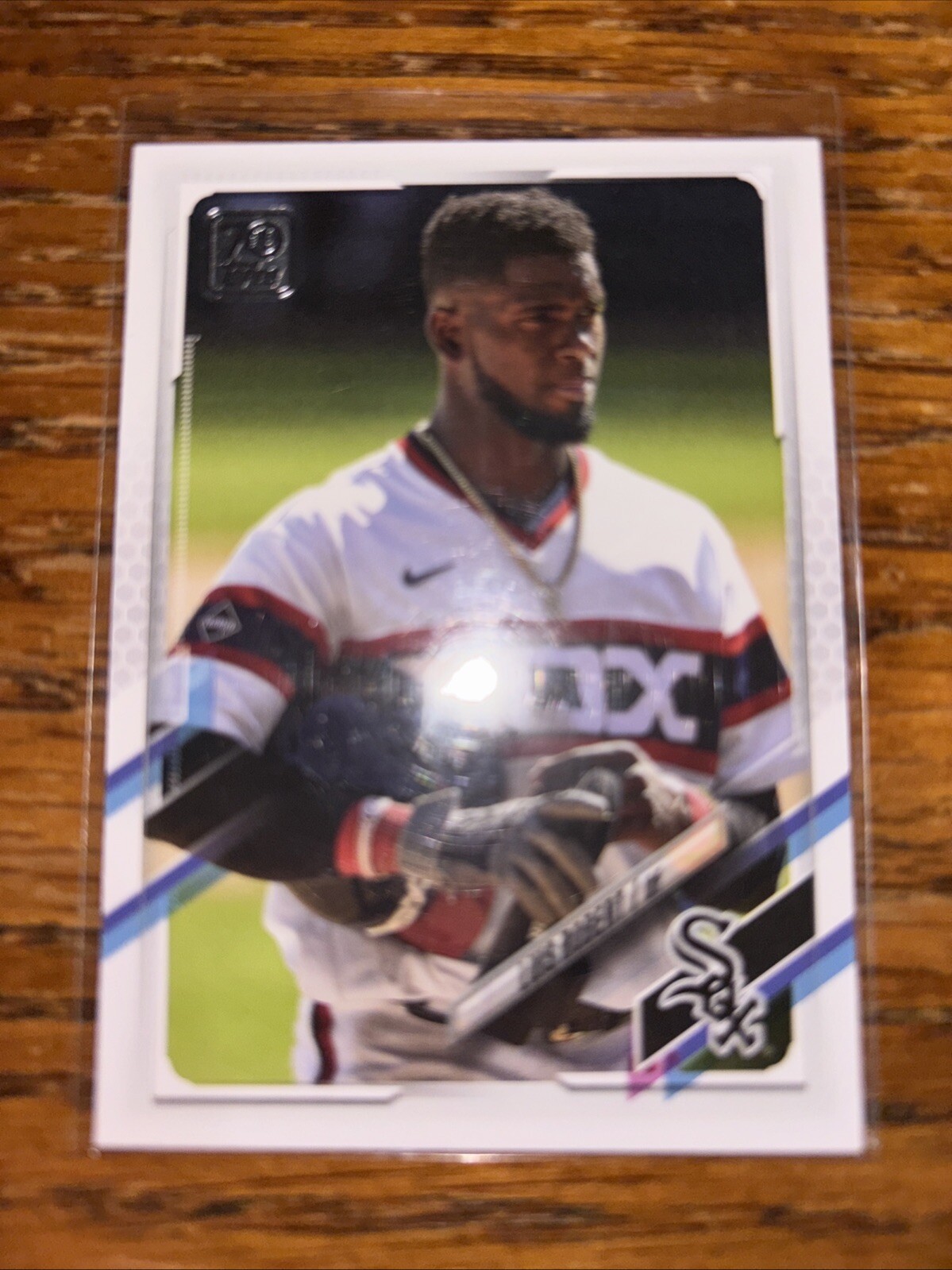 2021 Topps Series 1 Image Variation SP Luis Robert #223 Chicago White Sox