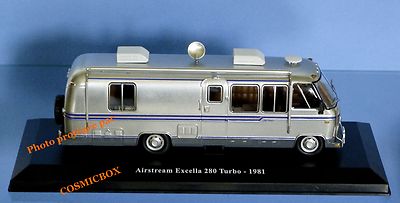 Camping-car AIRSTREAM EXCELLA 280 Turbo sovereign camper van