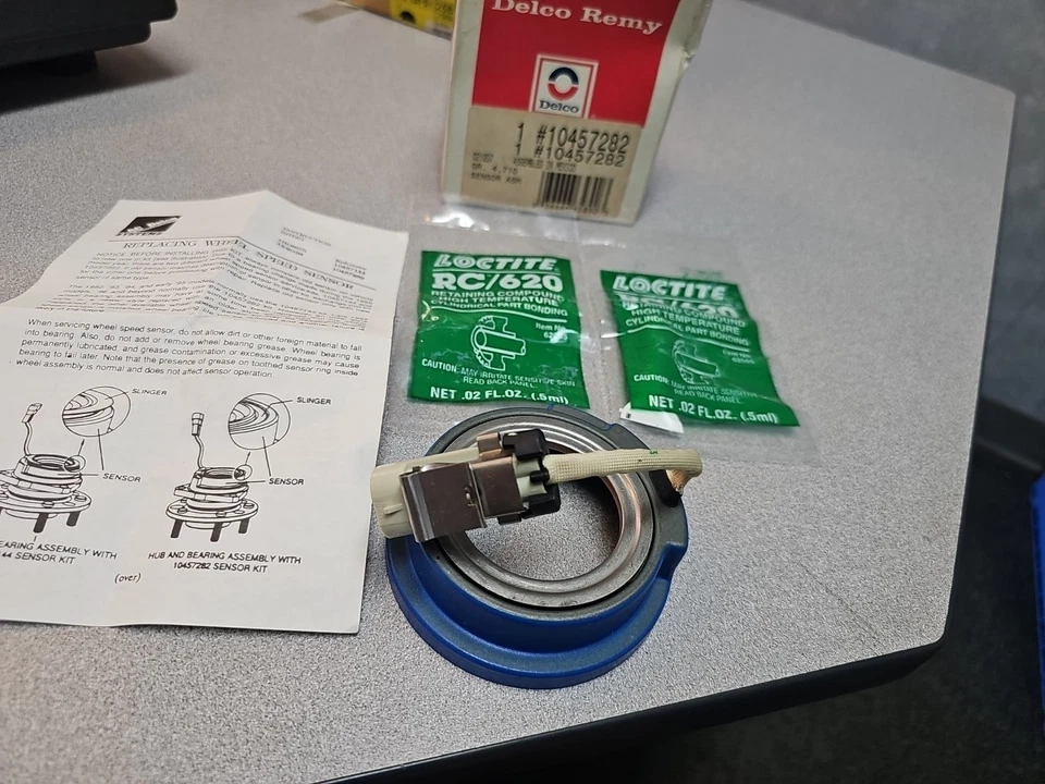 Sensor de velocidad de rueda delantera ACDelco genuino GM 10457282 1996-97 Buick Park Avenue Foto 2 de 4