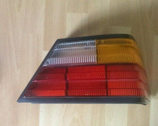  Rückleuchte Rücklicht Heckleuchte Mercedes E-Klasse W 124 85-93  RECHTS 