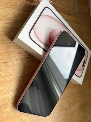 iPhone 15 Plus   128 GB   Pink   sehr guter Zustand  