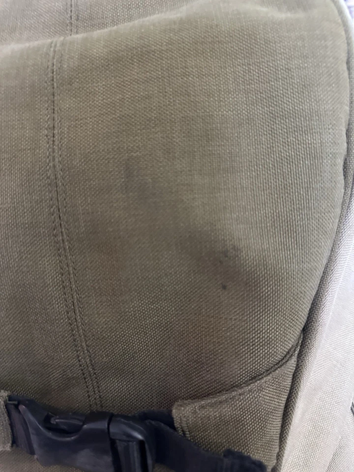 Crumpler The Karachi Outpost KO-02A Mochila para Cámara Bolso para Laptop (avena ligera) Foto 3 de 4