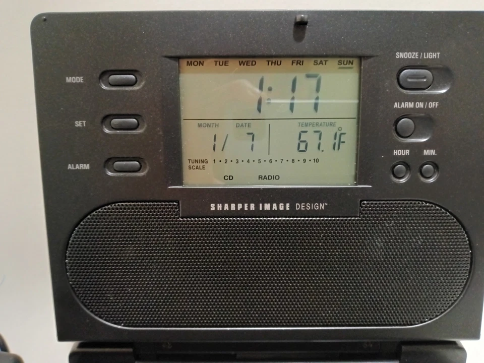 Reproductor de CD portátil de imagen más nítida radio AM-FM chupete SI586 PROBADO FUNCIONANDO negro Foto 2 de 4