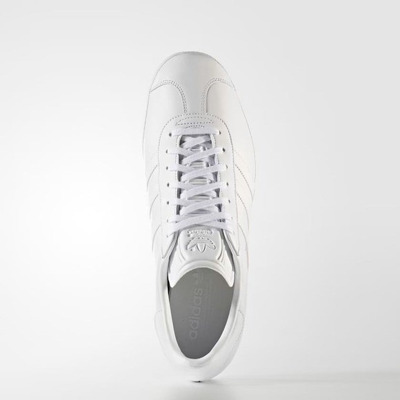 13M - [NEW] Men's adidas Gazelle Shoes White BB5498 thumbnail 2