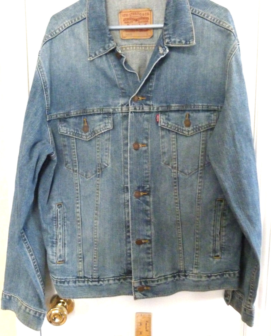 Levi's  Denim Jacket 70507 Men's Size L Classic Medium Wash Button Down  Jacket thumbnail 5