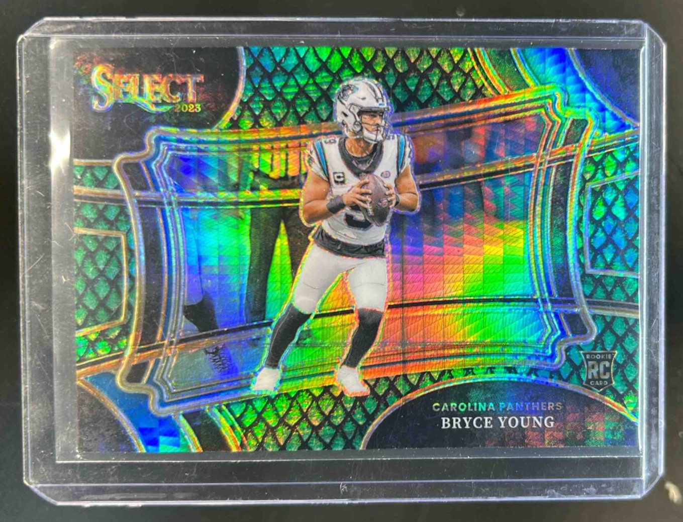 2023 Panini Select Bryce Young RC Dragon Scale Prizms Field #48/70 Panthers
