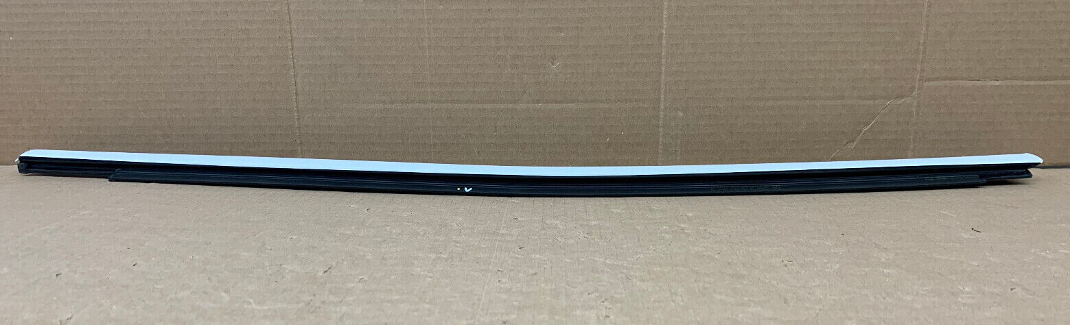 NEW! Genuine Maserati Ghibli 2017 LEFT LH REAR DOOR GLASS SCRAPER GASKET OEM