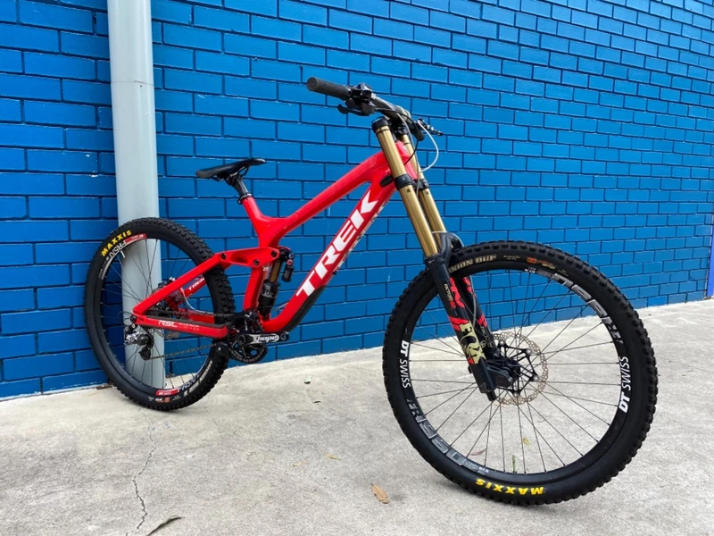 Trek session 7.7 Clearance