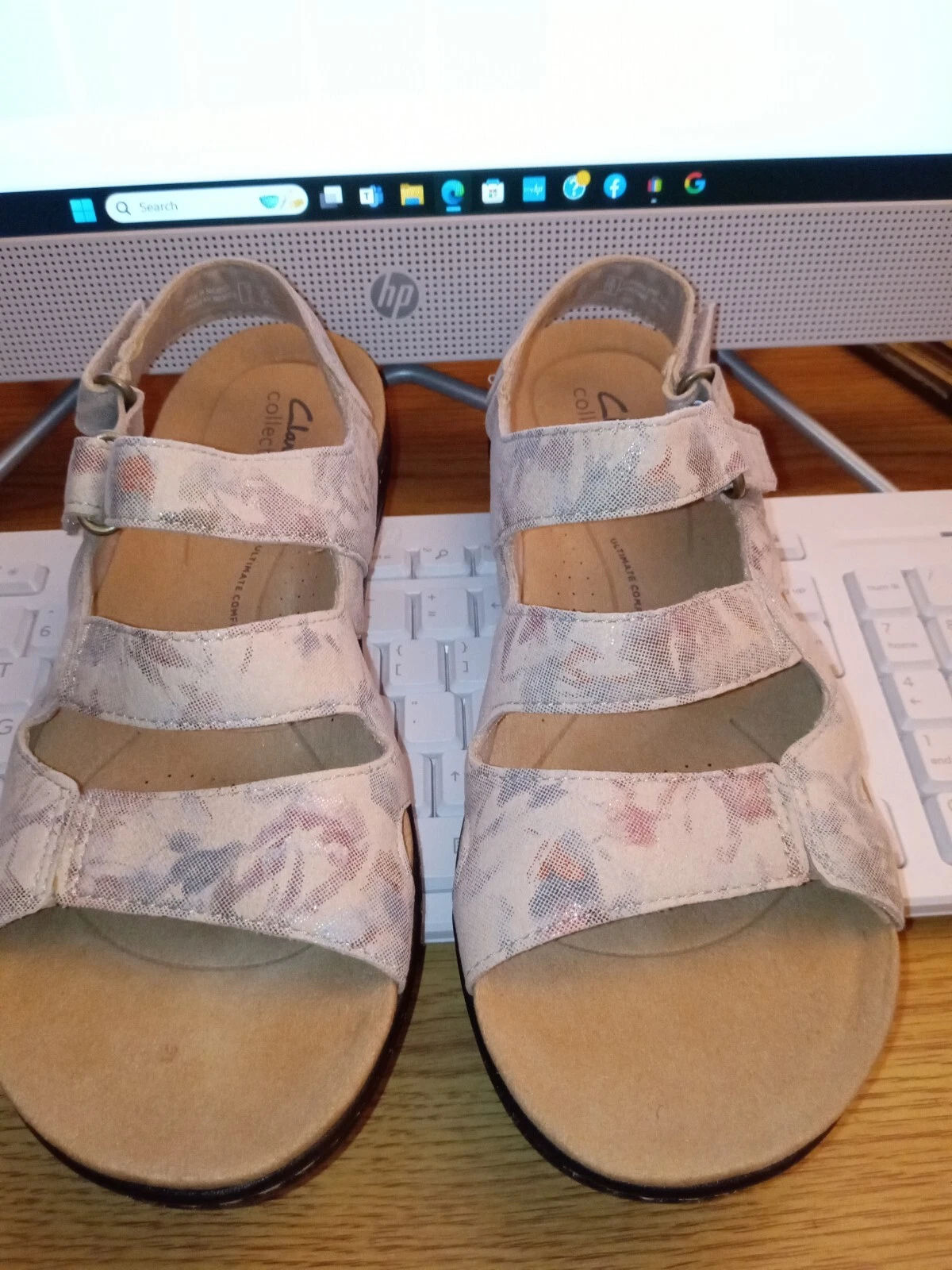 NUOVI sandali regolabili Clarks da donna stile Laurieann taglia 5 5