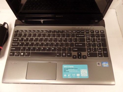 15.6" Sony Vaio SVE15134CXS i3- 3210M 2.50GHz 6GB RAM 750GB DVD Backlit Laptop - Picture 9 of 17