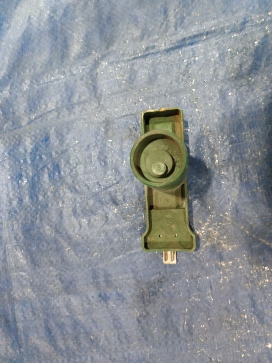 GM Buick Cadillac Olds wire hubcap lock nut tool, green, 1993-1999 wrench,  key