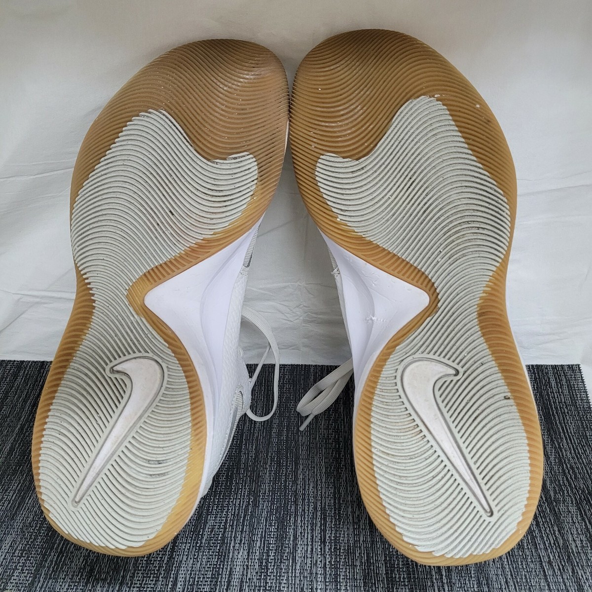 Nike Fly.By Mid 2 Summit White Men