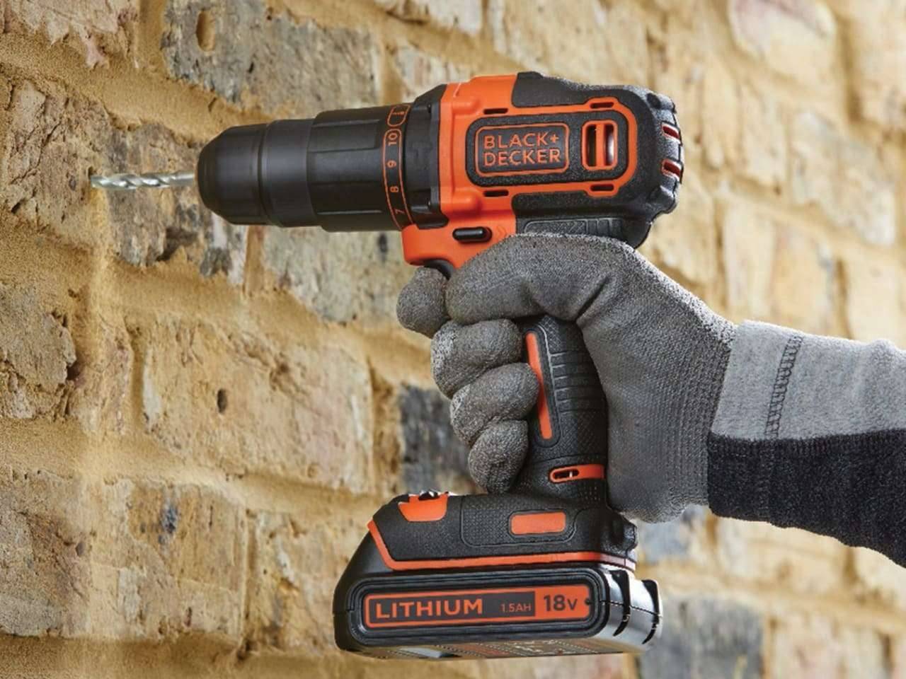 Black And Decker BCD700S1KGB 2 Gear Hammer Drill 18V 1 x 1.5Ah Liion