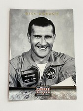 2012 Panini Americana Heroes & Legends #82 - Dick Gordon - Astronaut