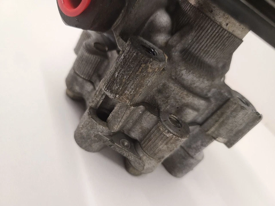 Насос гидроусилителя руля 2011 CHEVROLET EQUINOX  - Изображение 3 из 4