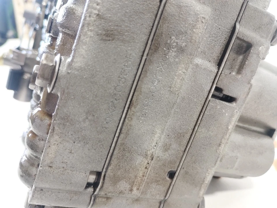 05-12 VOLKSWAGEN JETTA VÁLVULA TRANSMISIÓN CUERPO SOLENOIDE OEM Foto 4 de 4