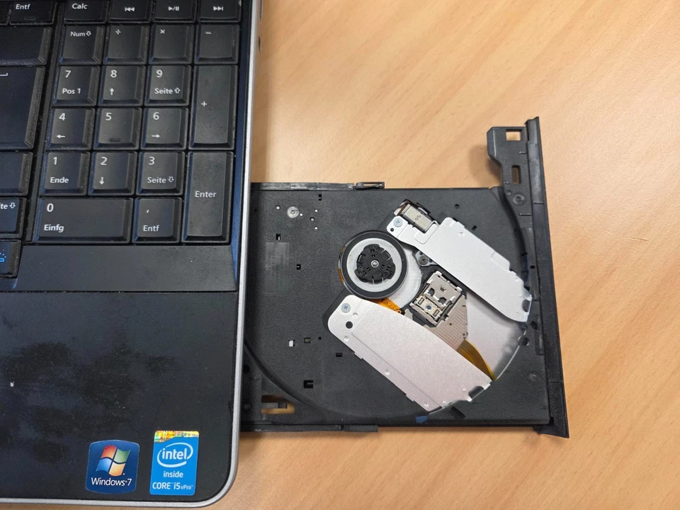 Dell Latitude E6540 · i5-4300M · 8GB · 500GB, Foto 2 von 5