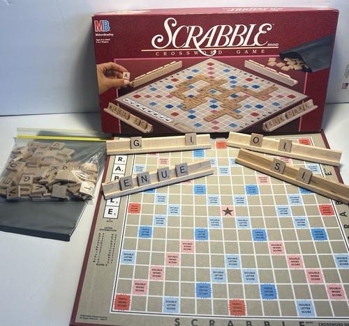 Scrabble Kreuzworträtsel Brettspiel komplett