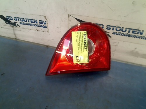 ACHTERLICHT LINKS binnen Volkswagen Golf V (1K1) 2004 1K6945093J