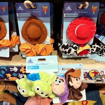 Genuine HK Disney 2026 Toy Story 5 Woody Jessie Buzz Lightyear Hair Accessories
