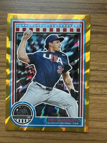 2025 Panini Stars & Stripes USA Gold Wave #24 LUIS RODRIGUEZ 6/10 - Bild 1 von 2