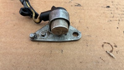 99-04 Honda Odyssey crank angle position sensor WITH HOLDER 37501-P8F-A01