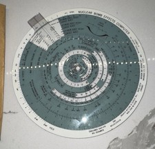 Military NUCLEAR BOMB EFFECTS COMPUTER Army US Calculator Slide Rule plastic