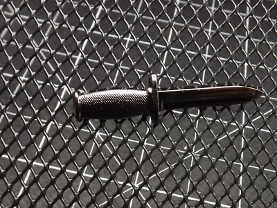 M7 BAYONETT (M16/AR15)KNIFE LAPEL / HAT PIN BRAND NEW GUARANTEED FOR LIFE