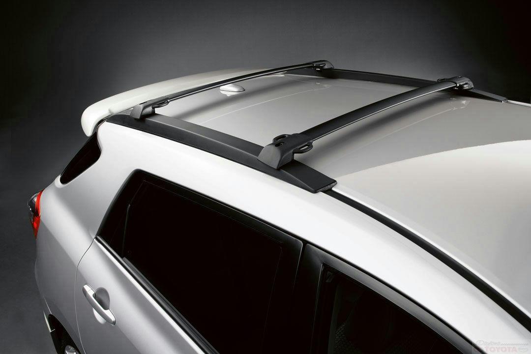 OEM TOYOTA ACCESSORIES 2009-2013 MATRIX ROOF RACK WITH CROSS BARS