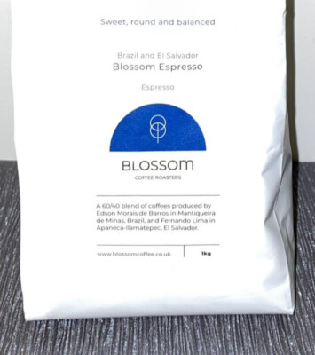 BRASILIEN & EL SALVADOR ESPRESSO Blüten Espresso 3x1KG süße runde Kaffeeröster