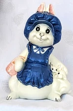 Decor Bunny Rabbit with His  Bunnies Byron Molds 1977 Vintage 