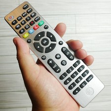 General Electric 33709 33711 CL5 7252 GE Universal Remote Control TESTED WORKING