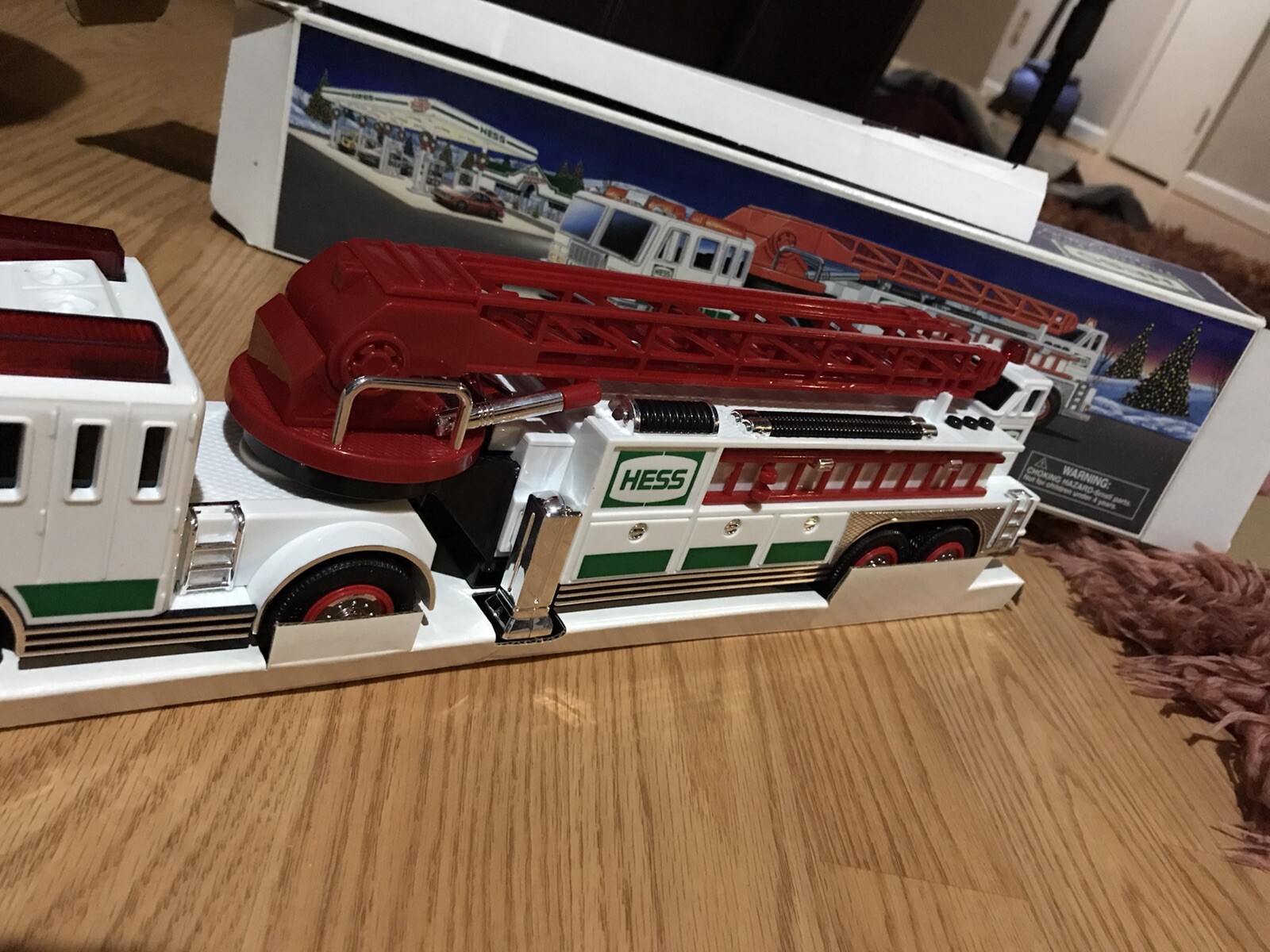 2000 hess fire truck value