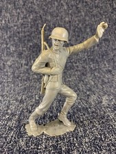 VTG ORG Louis Marx 6" WWII German Soldier Infantry Leading the Troops Gray