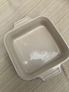 Le Creuset Square Stoneware Baking Dish Blue/White w/ Handles 6x6x2”