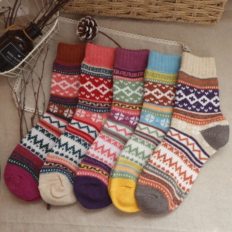 5 Pairs Women’s Wool Socks Winter Warm Thick Thermal Knitted Nordic Ladies Socks - Image 2 of 4