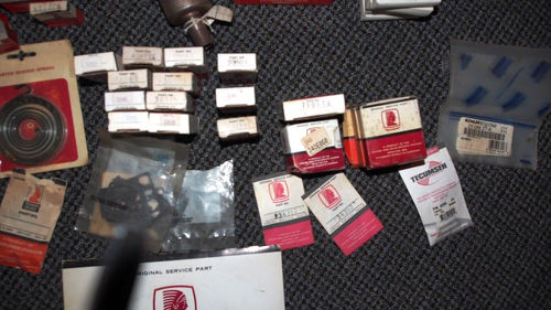 Tecumseh Small Gas Engine NOS Parts Lot w/Carb Kits, Gaskets + - Picture 3 of 5