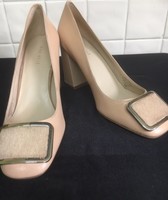 Nine West Leather Shoes Beige Size 6 Nine West Leather Shoes Beige Size 6