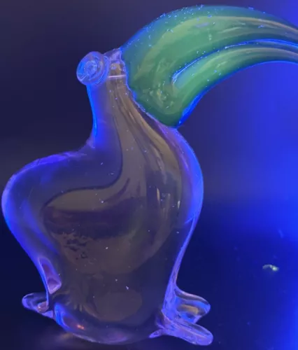 Murano Glass Purple Blue Toucan Figurine Paperweight 7 3/8” With UV Glow