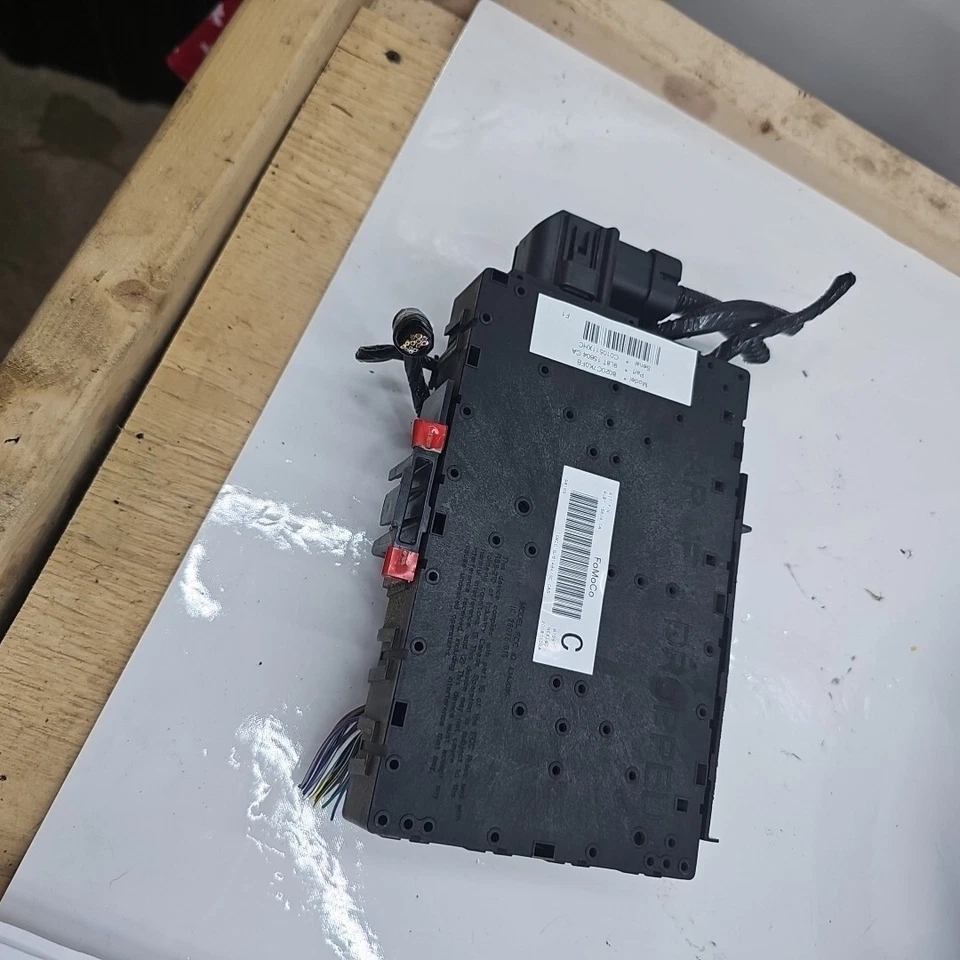 08-12 Ford Escape Mercury Mariner BCM Body Control Module Computer Fuse Box OEM - Image 3 of 4