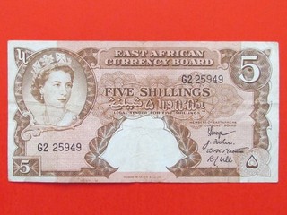 ÁFRICA ORIENTAL BRITÁNICA (1958 RARO ESCASO) 5 CHELINES PRIMERA EMISIÓN BILLETE RARO