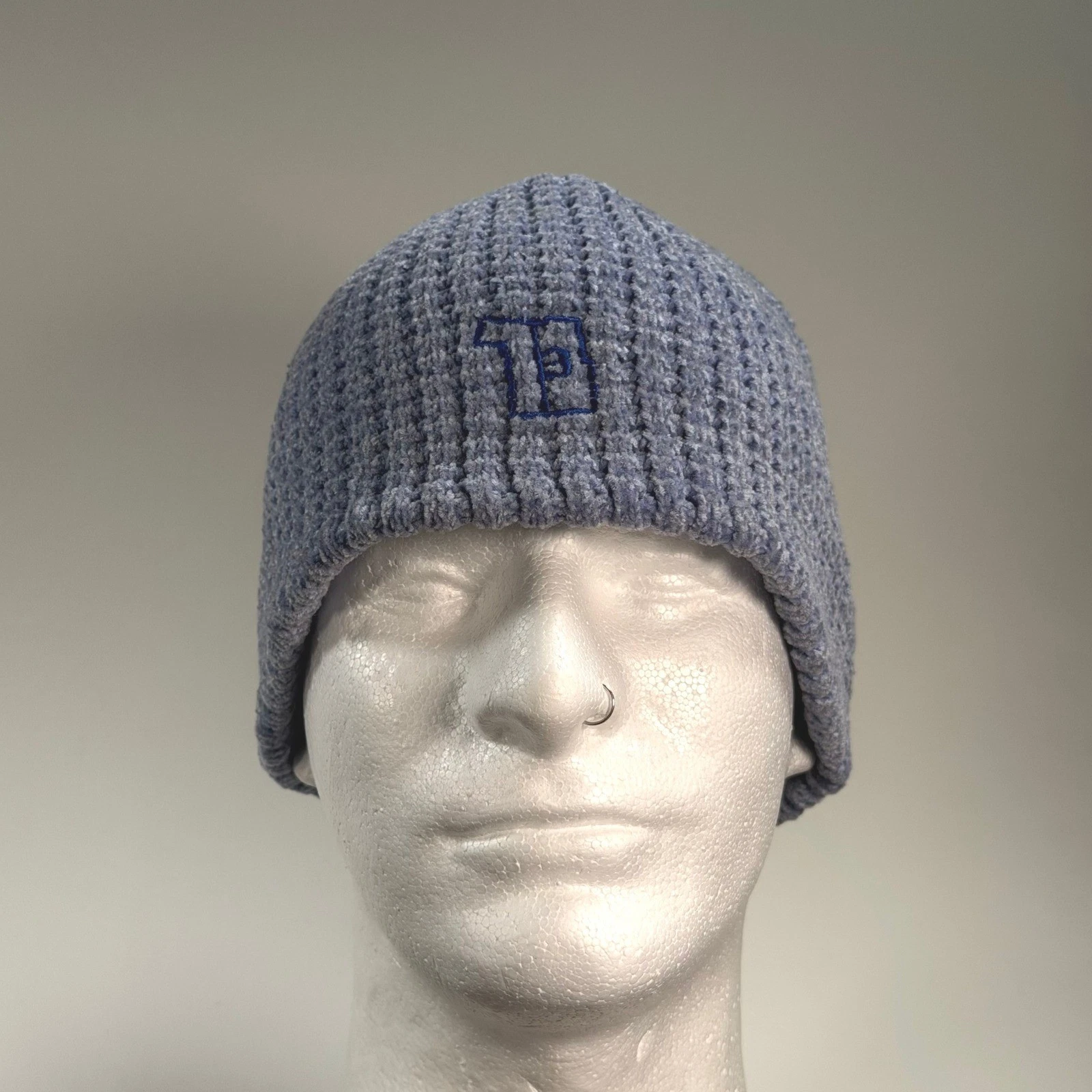 Vintage Burton Waffle Knit Beanie Blue Soft Fleece Lined Y2K Skull Cap Snowbaord