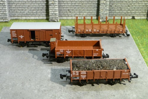 Spur N  Güterwagen Trix 15288 Rungenwagen Fleischmann 8357 Viehwagen 4er Set | Condition: Gebraucht