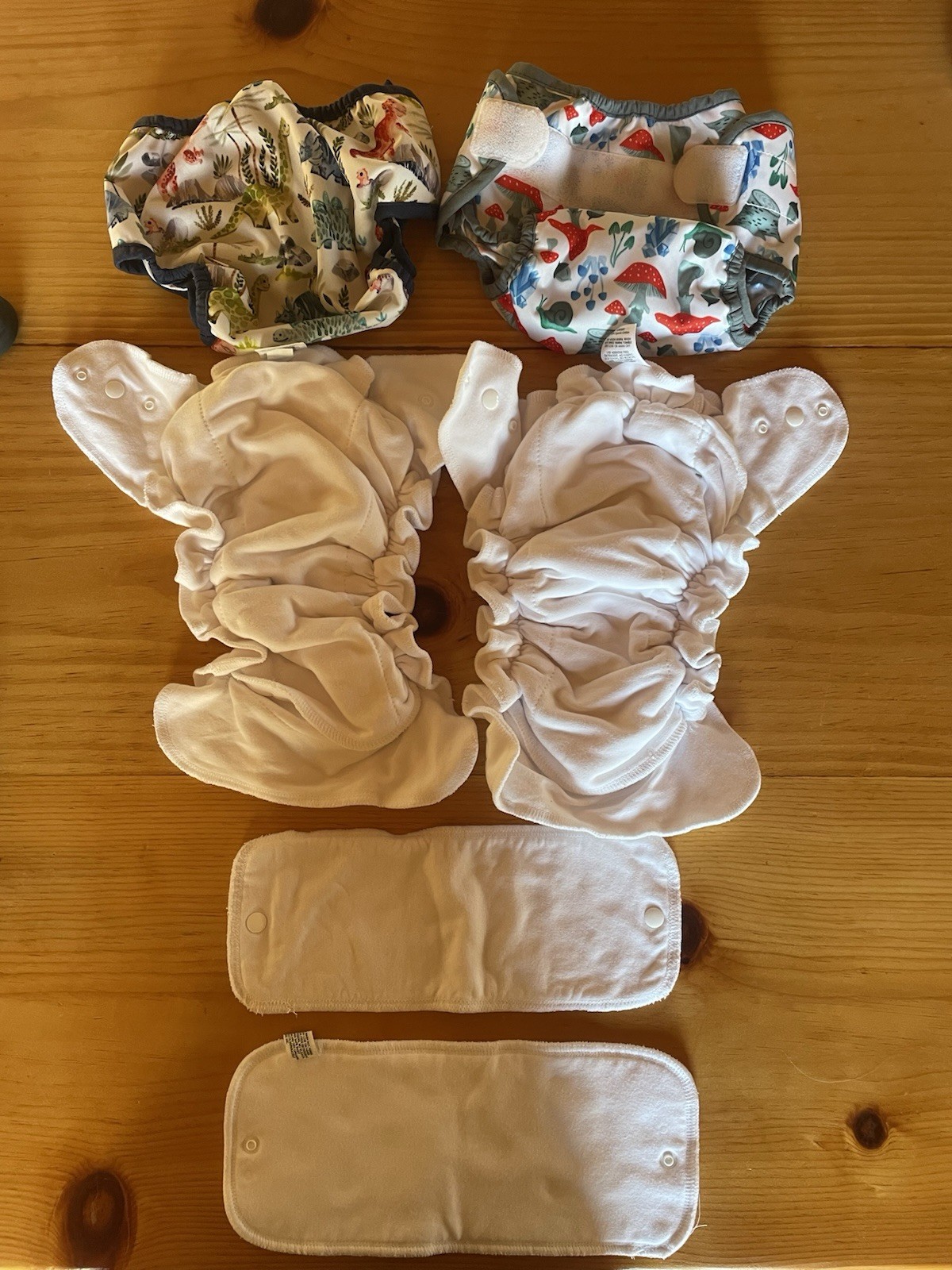 Thirsties Cloth Diapers Size Two 18-40 Lb 2 Duo Covers, 2 Fitted, 2 Inserts Used
